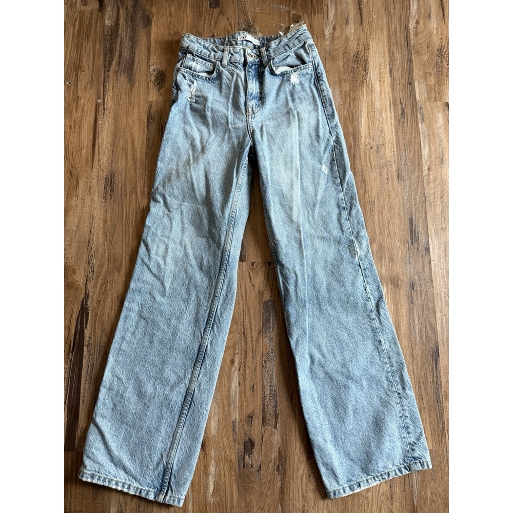 ZARA Women's High Rise Light Wash Distressed Wide Leg Jeans Size 2